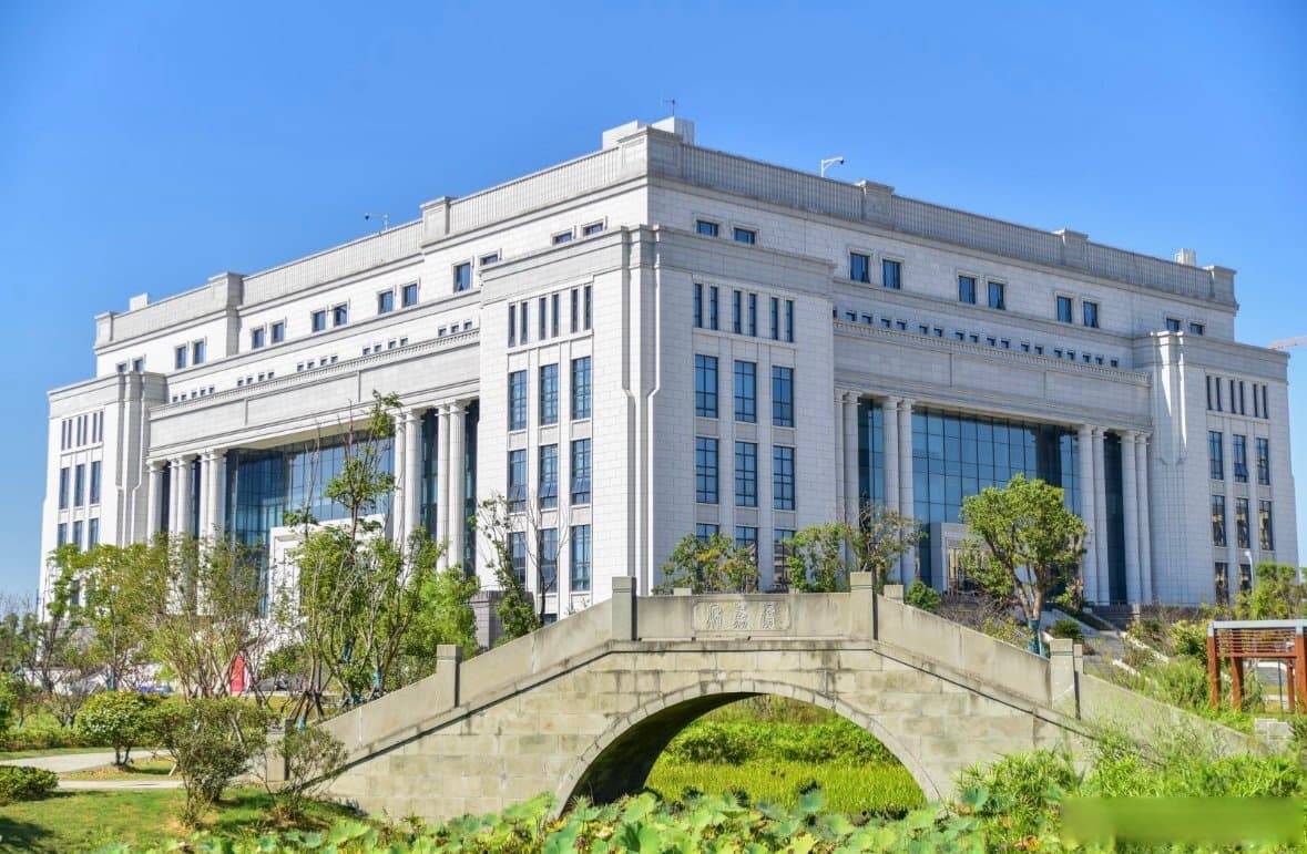 浙江工业大学校园图